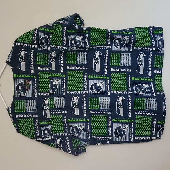 NFL Seattle Seahawks Men's Scrubs - Picture 2 of 6